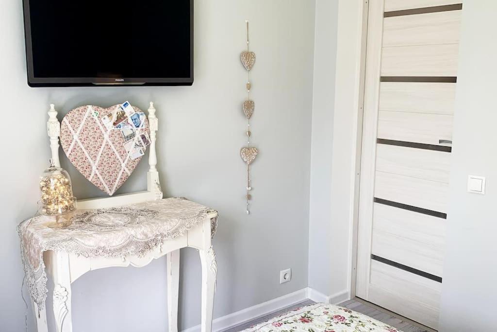 Cozy Apartment In A Historical Town Sillamäe 외부 사진
